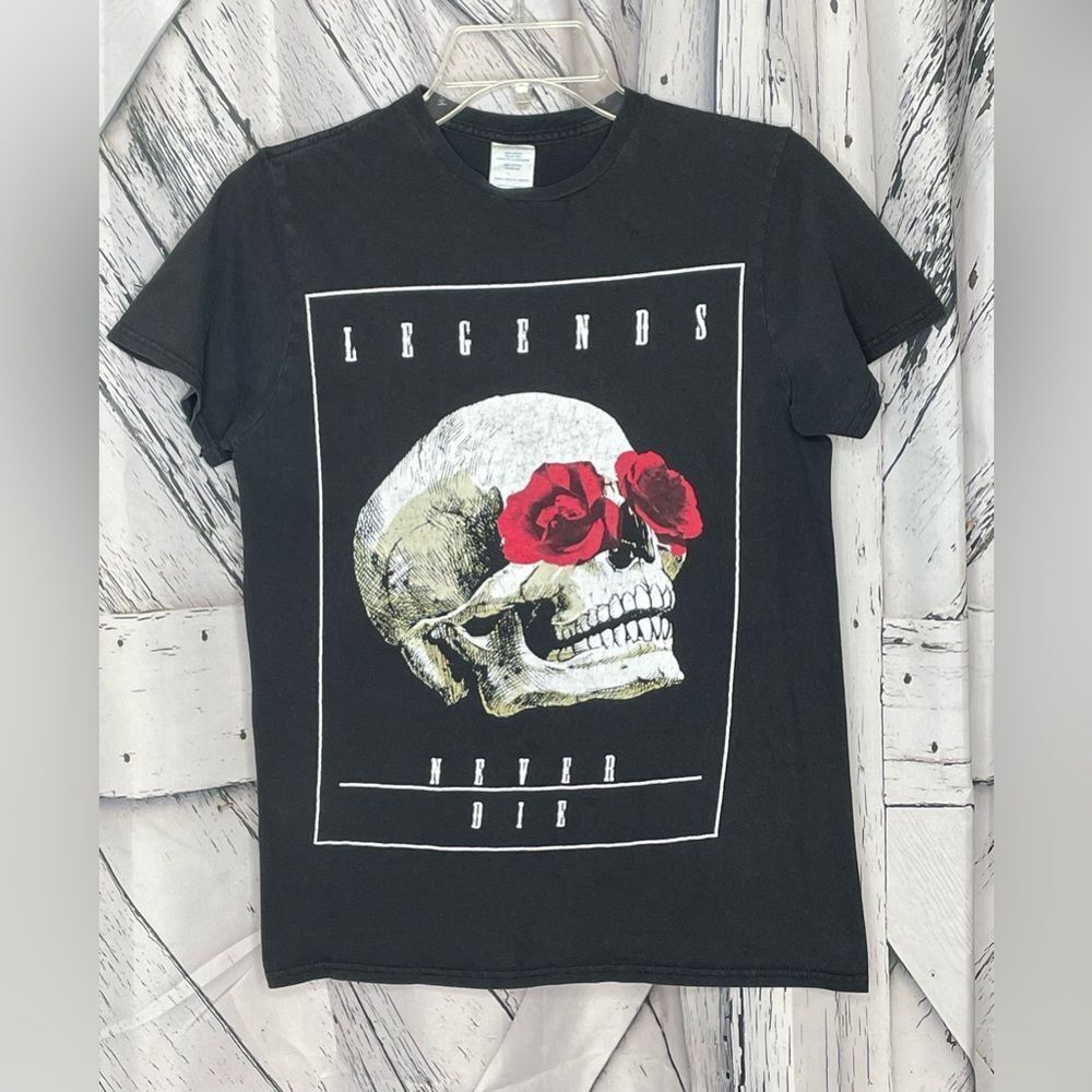 “Legends Never Die” wicked skull punk emo t-shirt